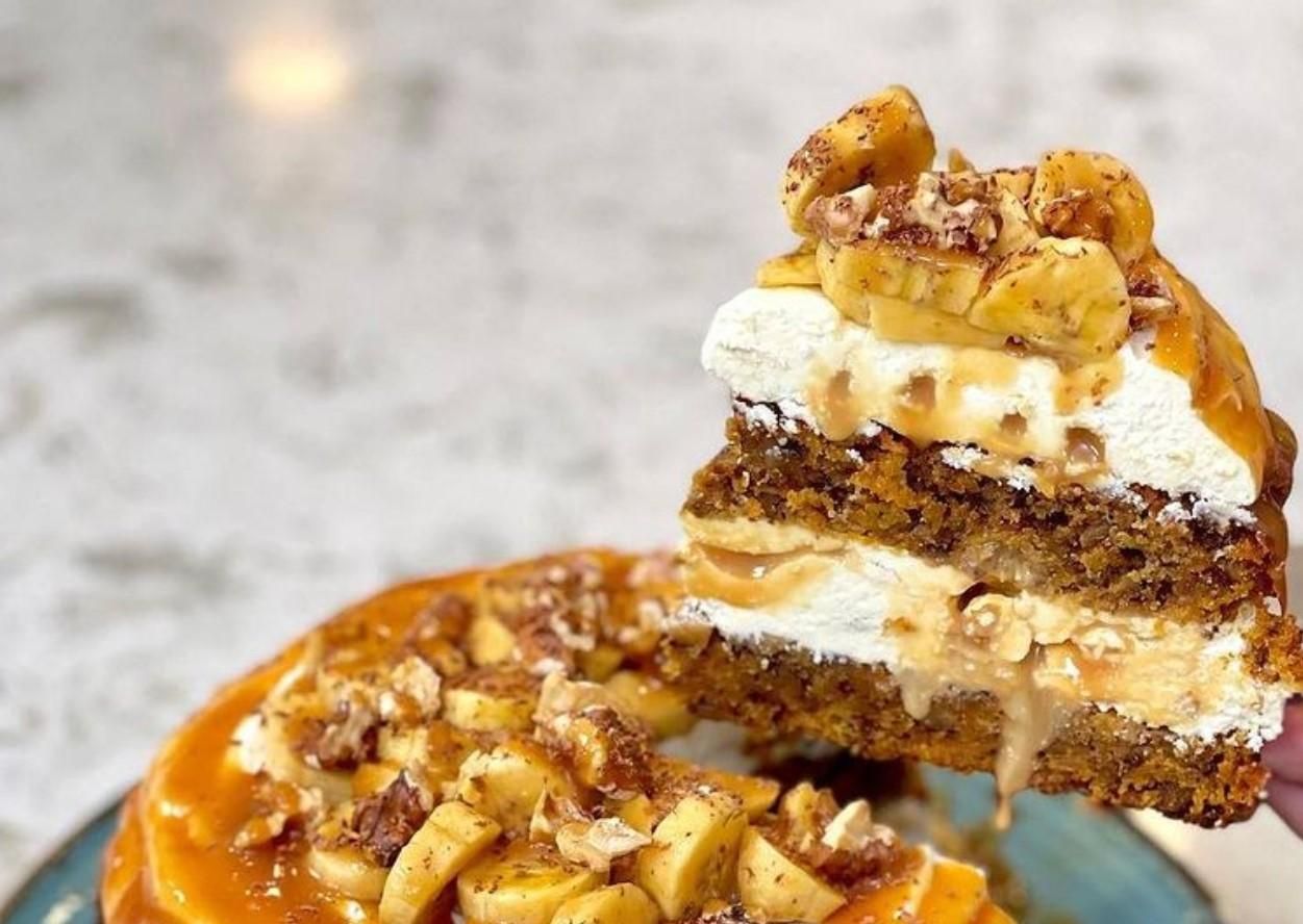 Морковный торт с бананом и карамелью: рецепт Морковный торт с бананом и карамелью: рецепт