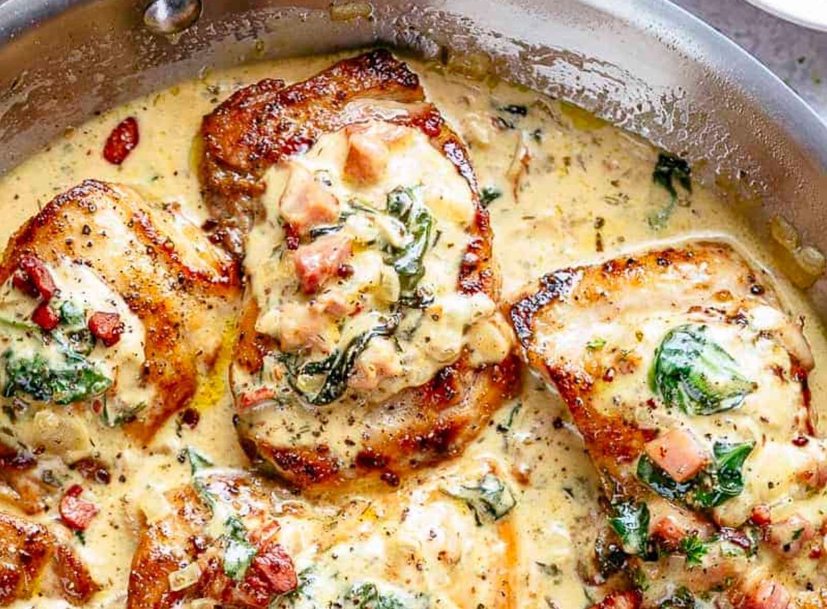 Курячі стегна у вершково-гірчичному соусі: рецепт Курячі стегна у вершково-гірчичному соусі: рецепт