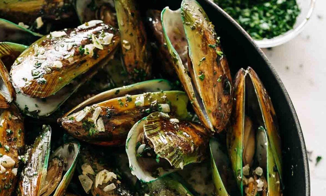 Французькі мідії: рецепт з часником Французькі мідії: рецепт з часником