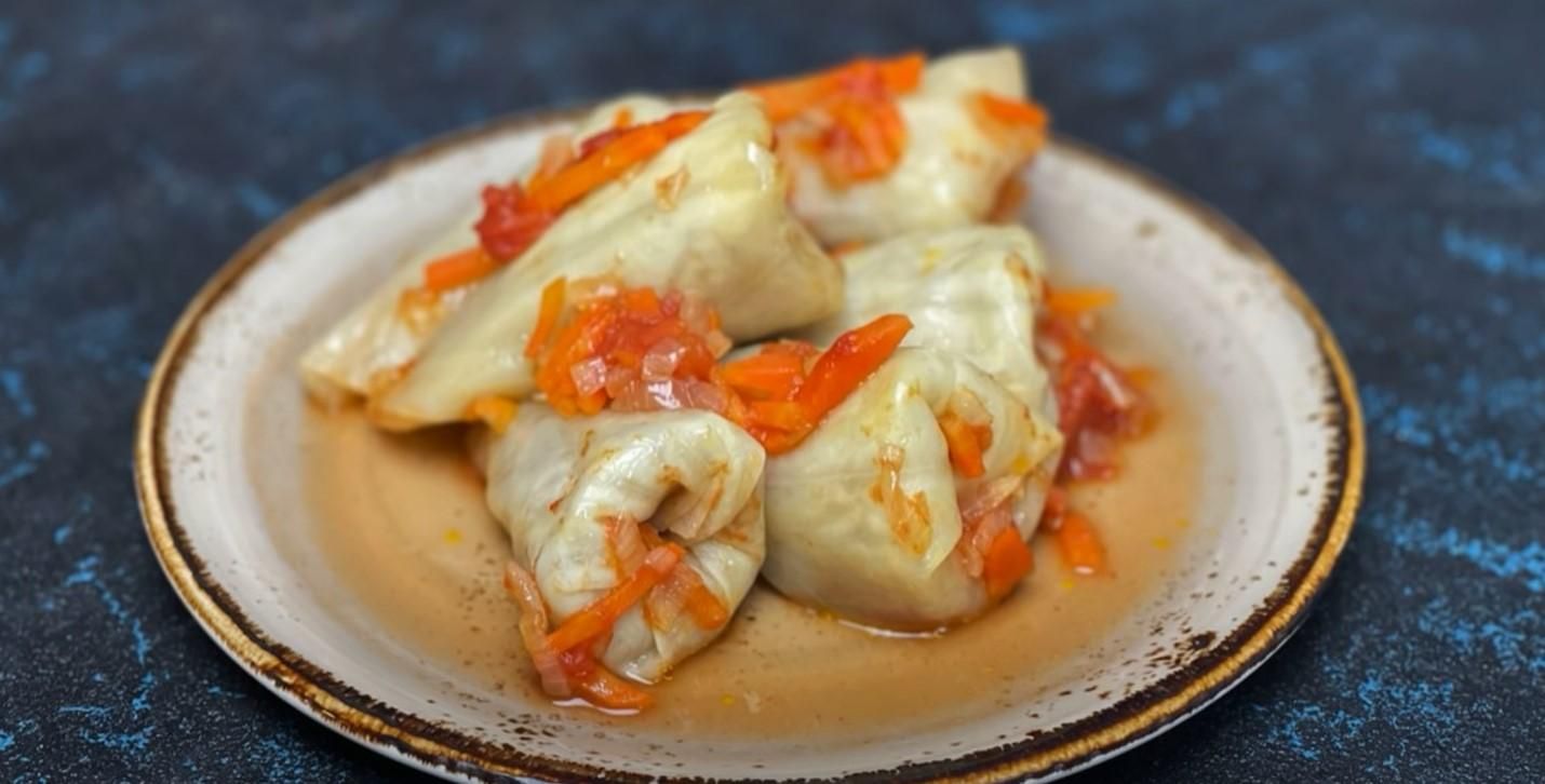 Голубцы с мясом и рисом: способ заворачивания от Лизы Глинской Голубцы с мясом и рисом: способ заворачивания от Лизы Глинской