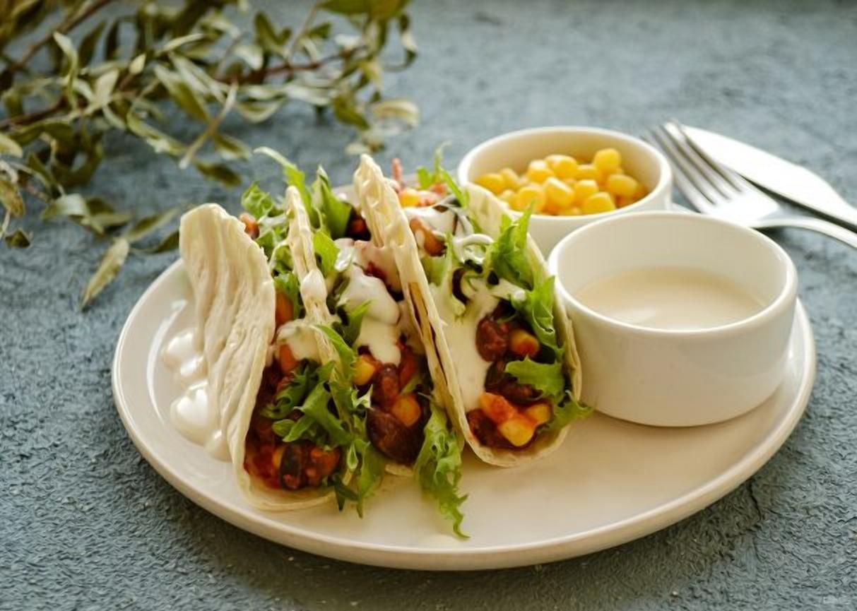 Празднуем выходные: рецепт невероятных тако с фасолью - Новости Вкусно Празднуем выходные: рецепт невероятных тако с фасолью - Новости Вкусно