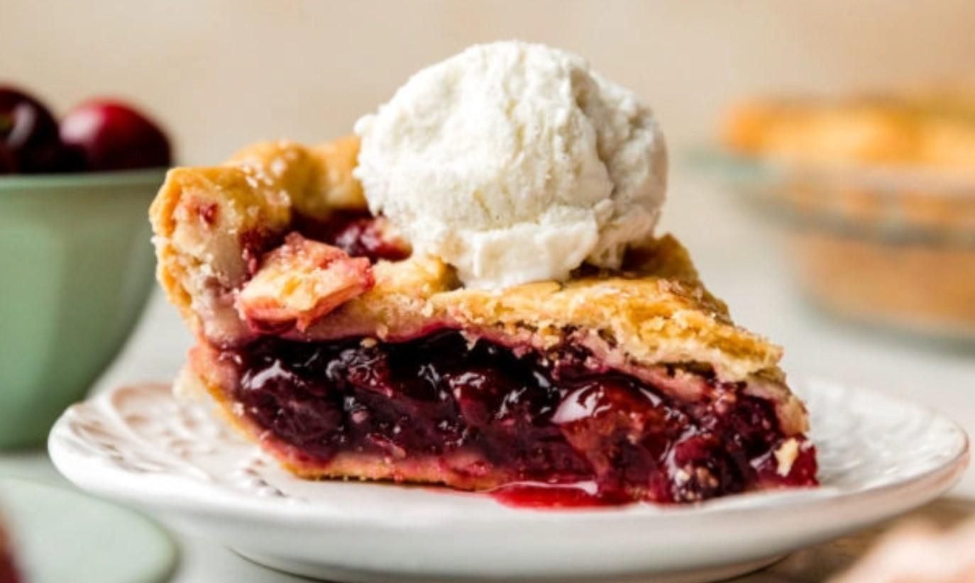 Домашний вишневый пирог: рецепт Домашний вишневый пирог: рецепт