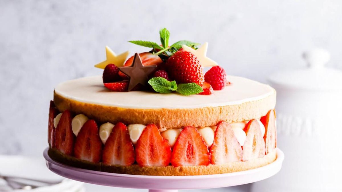 Торт Фризье, Клубничник – клубничный десерт с бисквитом