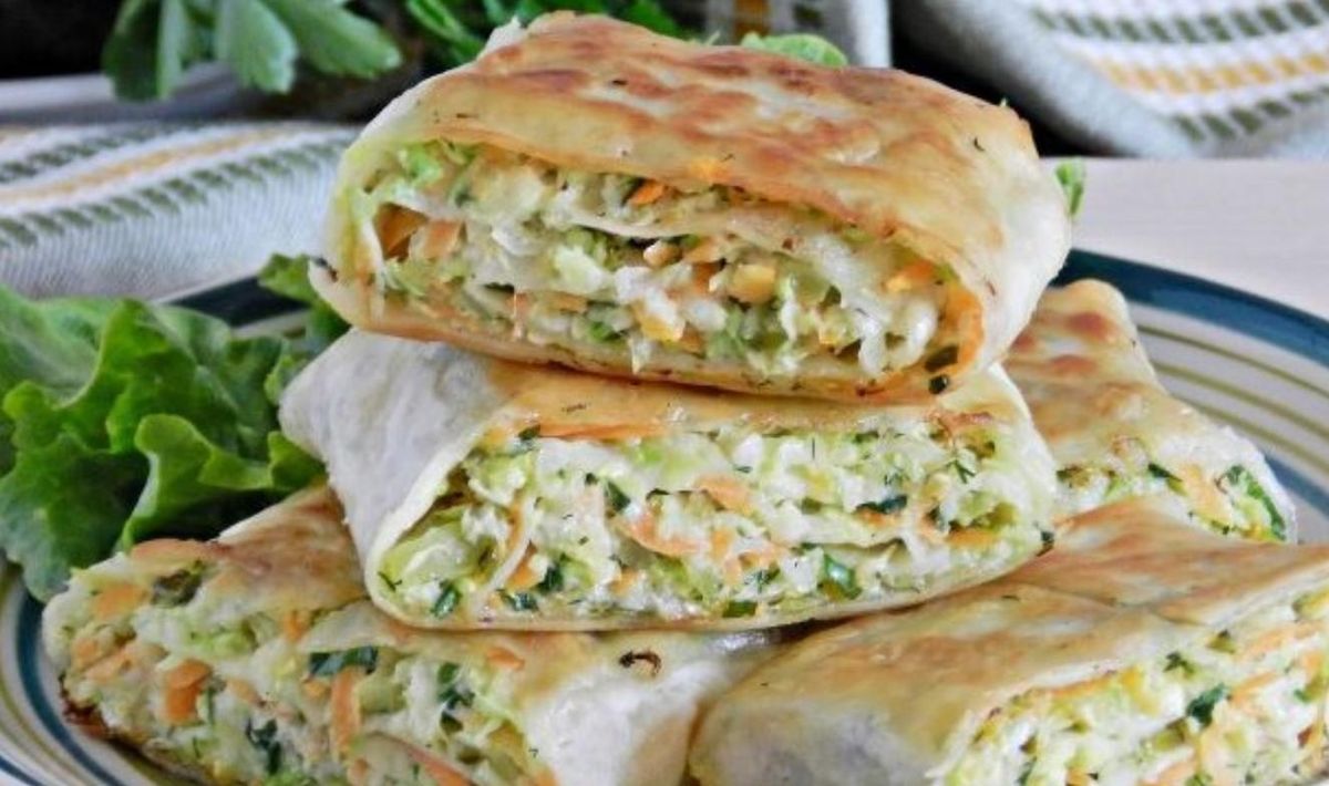 Горячий лаваш с сыром и зеленью – рецепт за 5 минут - Новости Вкусно