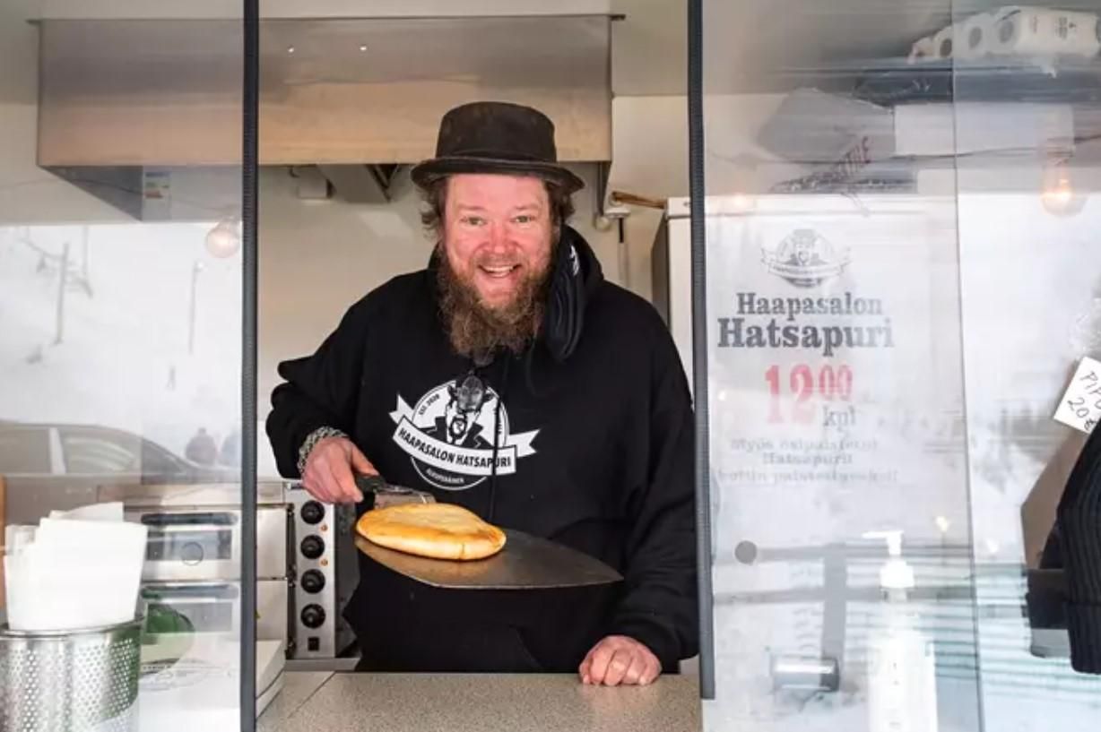 Віллі Хаапасало закрив ресторан російської кухні у Гельсінкі через вторгнення Росії в Україну - Новини Смачно Віллі Хаапасало закрив ресторан російської кухні у Гельсінкі через вторгнення Росії в Україну - Новини Смачно