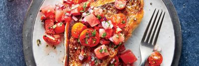 Свіжий соус до риби: готуємо з томатів та ароматних трав без майонезу
