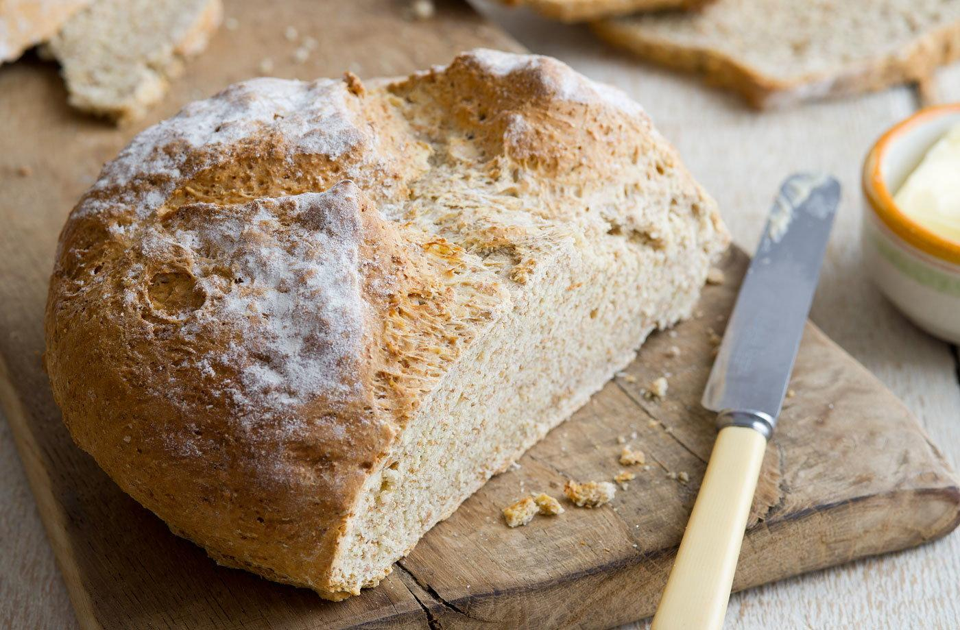 Всего четыре ингредиента  рецепт ирландского хлеба на молочной сыворотке - Новости Вкусно