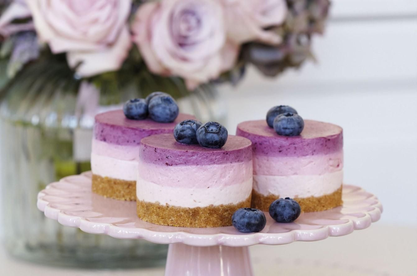 В стиле три шоколада рецепт чизкейка из творога, йогурта и ягодного пюре - Новости Вкусно В стиле три шоколада рецепт чизкейка из творога, йогурта и ягодного пюре - Новости Вкусно