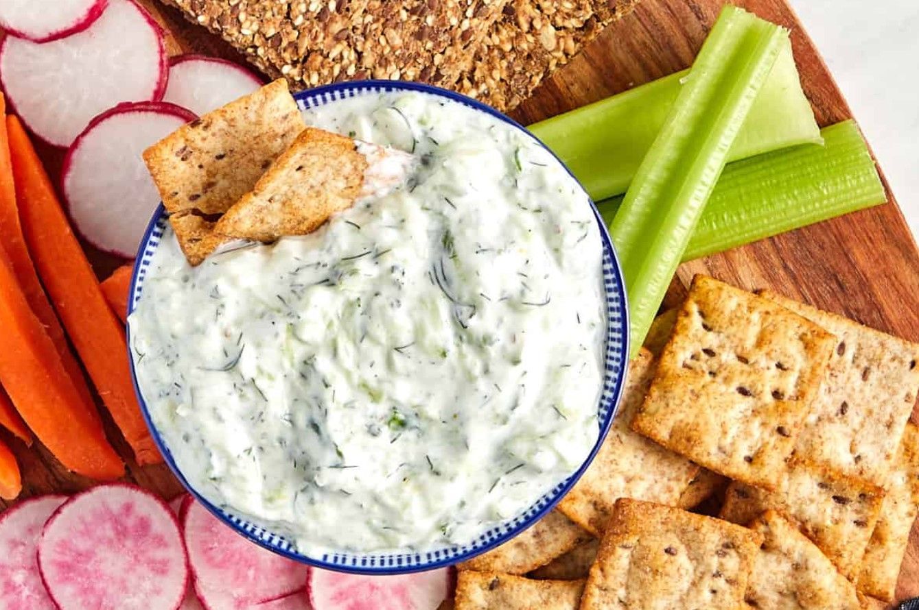 Отличный соус к жареной рыбе готовим греческую заправку дзадзики - Новости Вкусно Отличный соус к жареной рыбе готовим греческую заправку дзадзики - Новости Вкусно