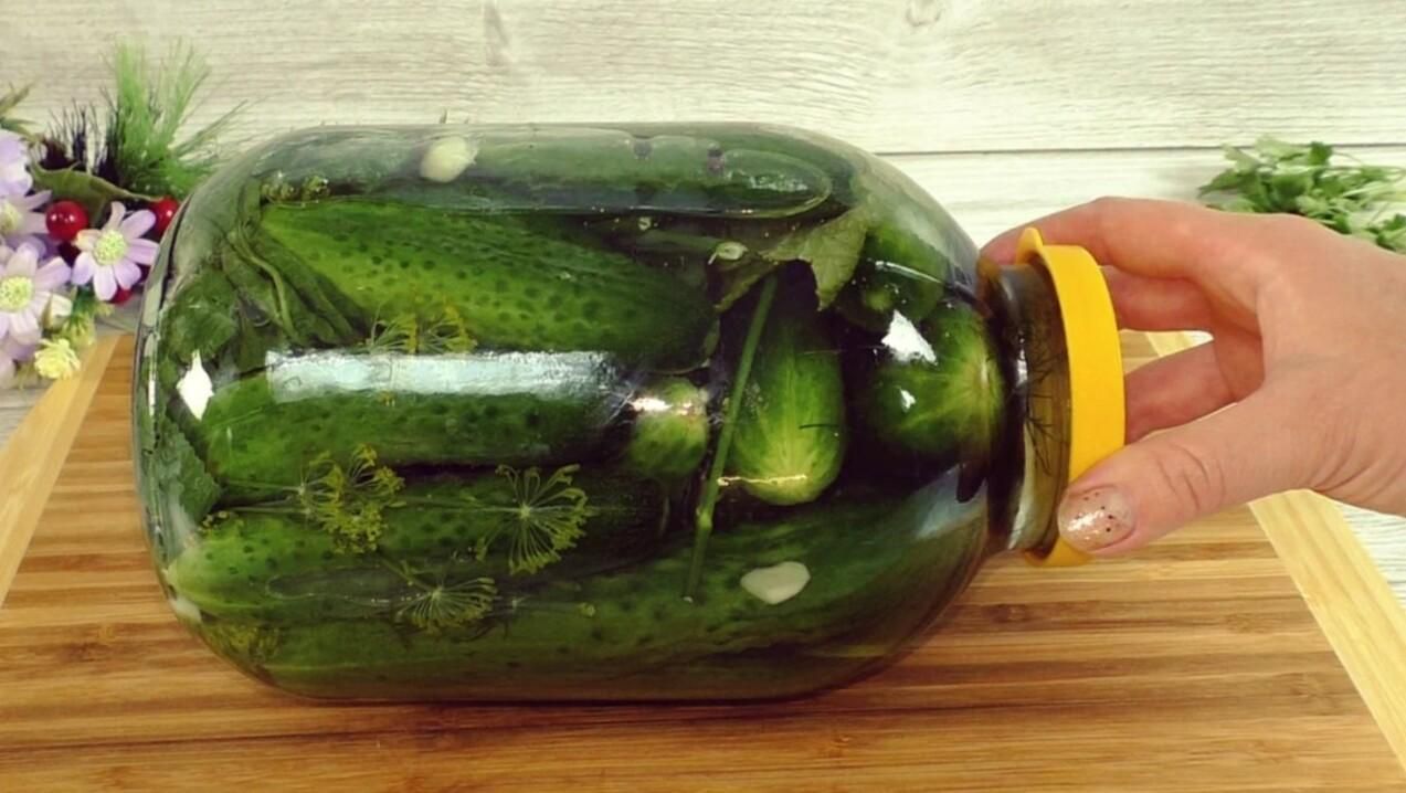 Засолим огурцы без сахара и кипятка Засолим огурцы без сахара и кипятка