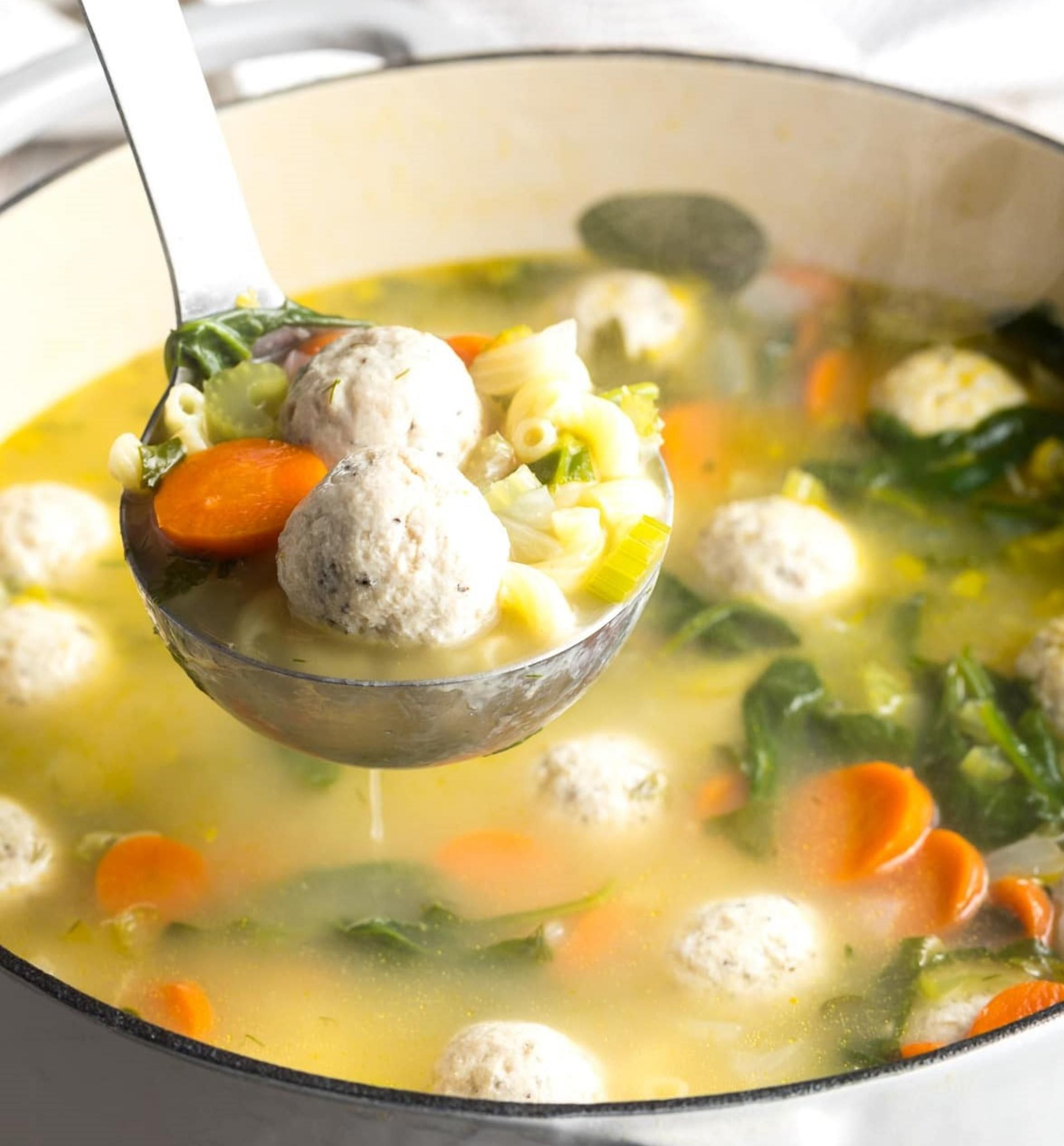 Нежный куриный суп: простой рецепт
