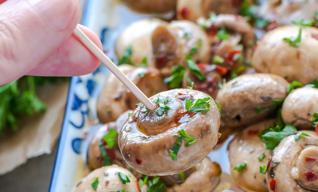 Быстрые маринованные грибы: рецепт Быстрые маринованные грибы: рецепт