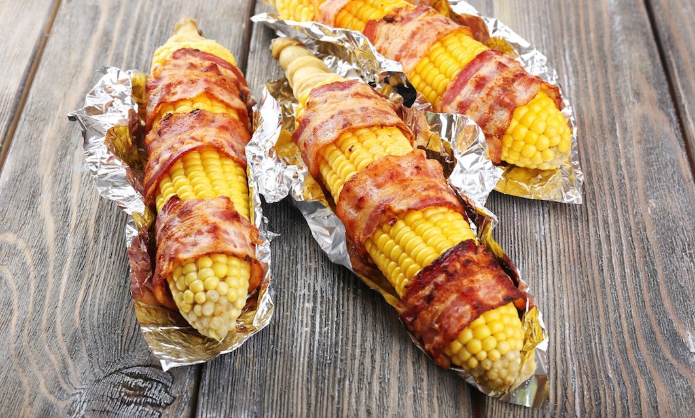 Запеченная кукуруза в беконе: рецепт Запеченная кукуруза в беконе: рецепт