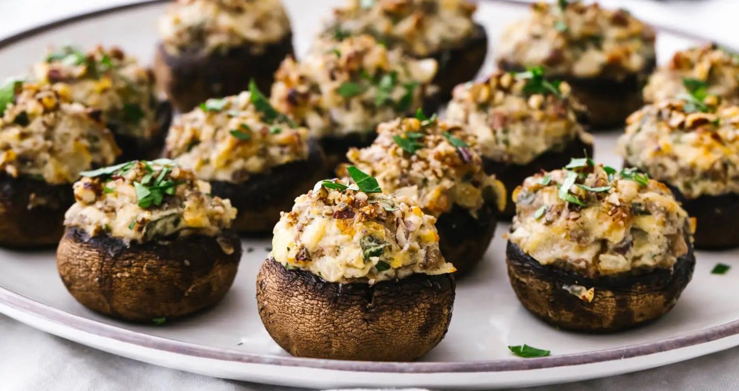 Фаршировані печериці з курятиною: рецепт Фаршировані печериці з курятиною: рецепт