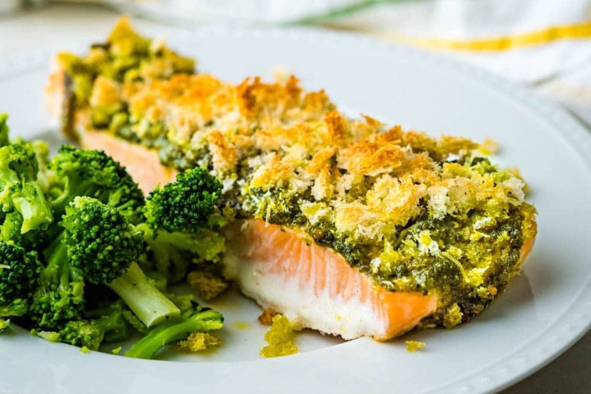 Рыба с домашним соусом песто: рецепт Рыба с домашним соусом песто: рецепт