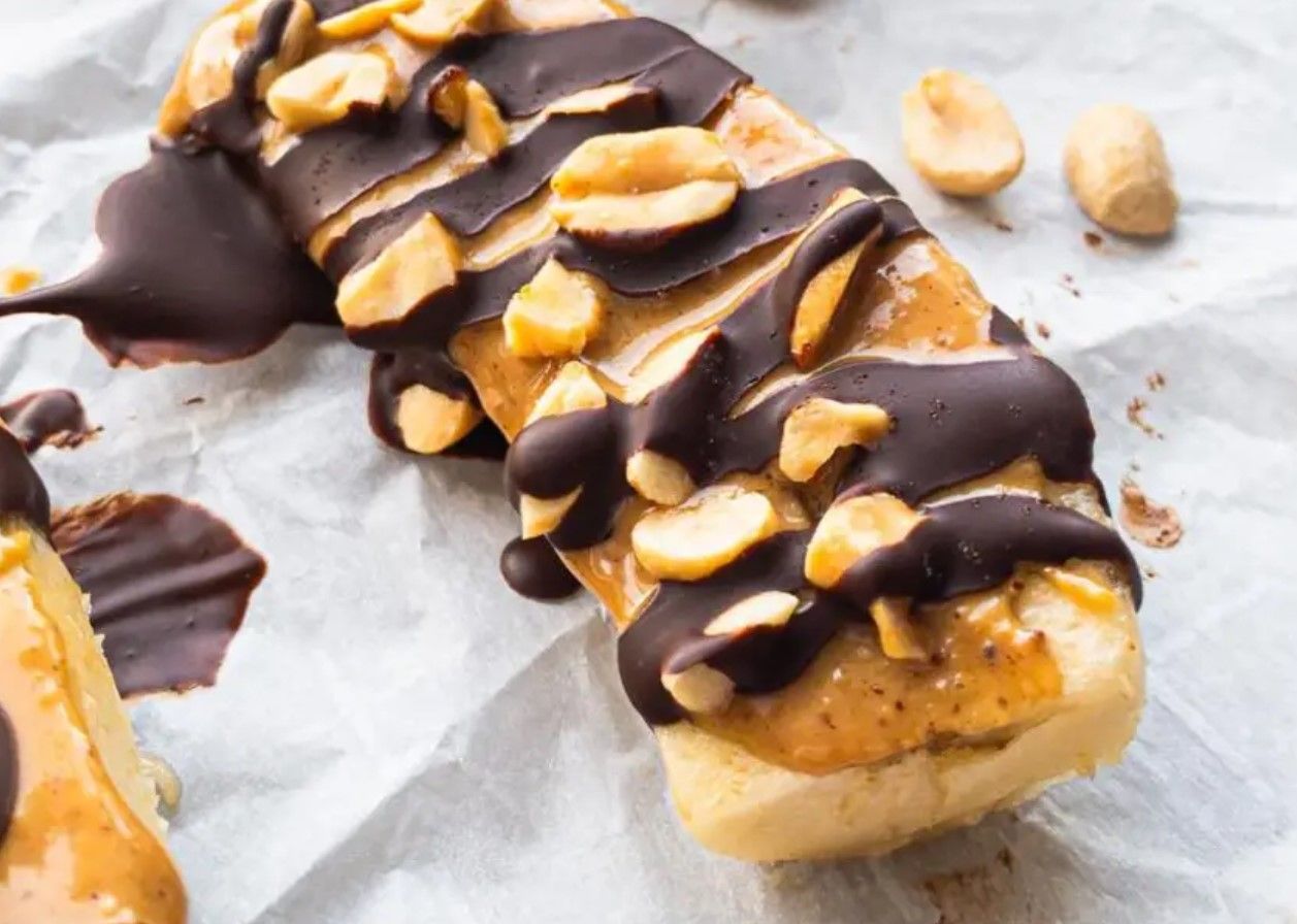 Банановый сникерс в морозилке Банановый сникерс в морозилке