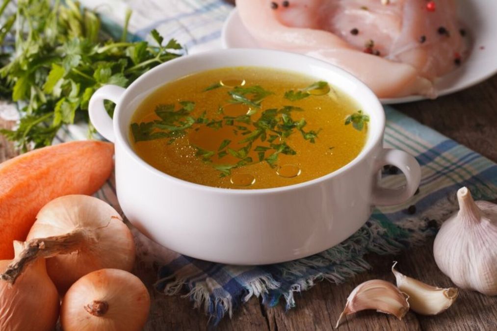 Какие специи можно добавлять в бульон - Новости Вкусно