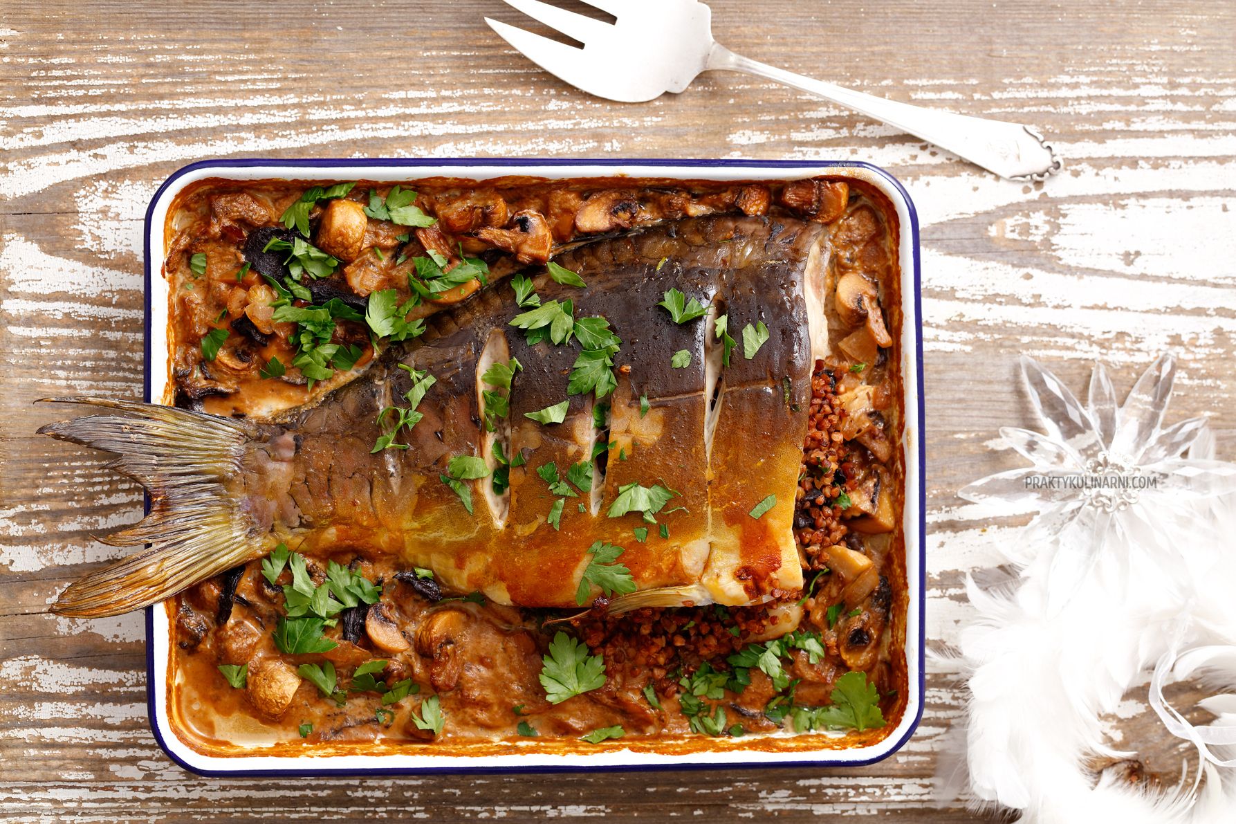 Карп с гречкой и грибами: рецепт Карп с гречкой и грибами: рецепт