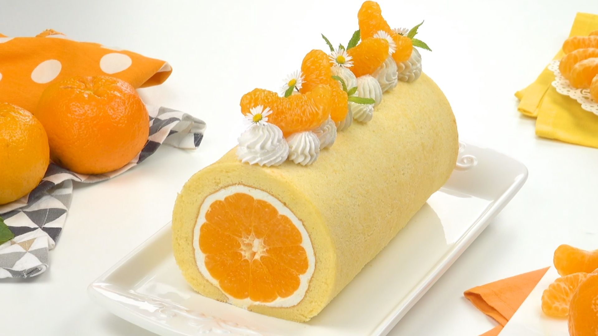 Новогодний рулет без выпечки Новогодний рулет без выпечки