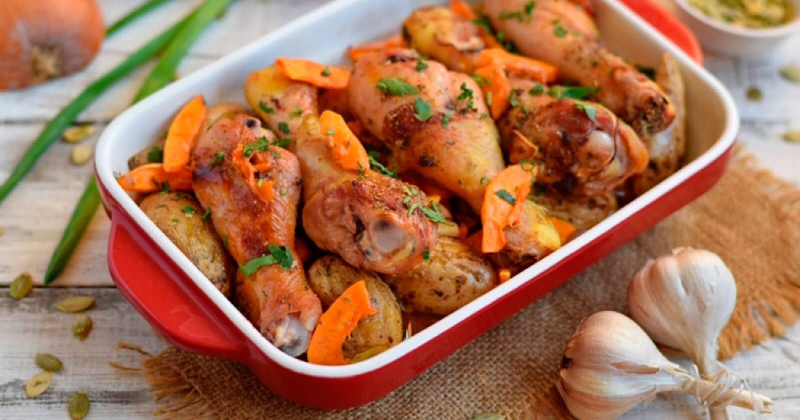 Куриные голени с тыквой и кашей. Куриные голени с тыквой и кашей.