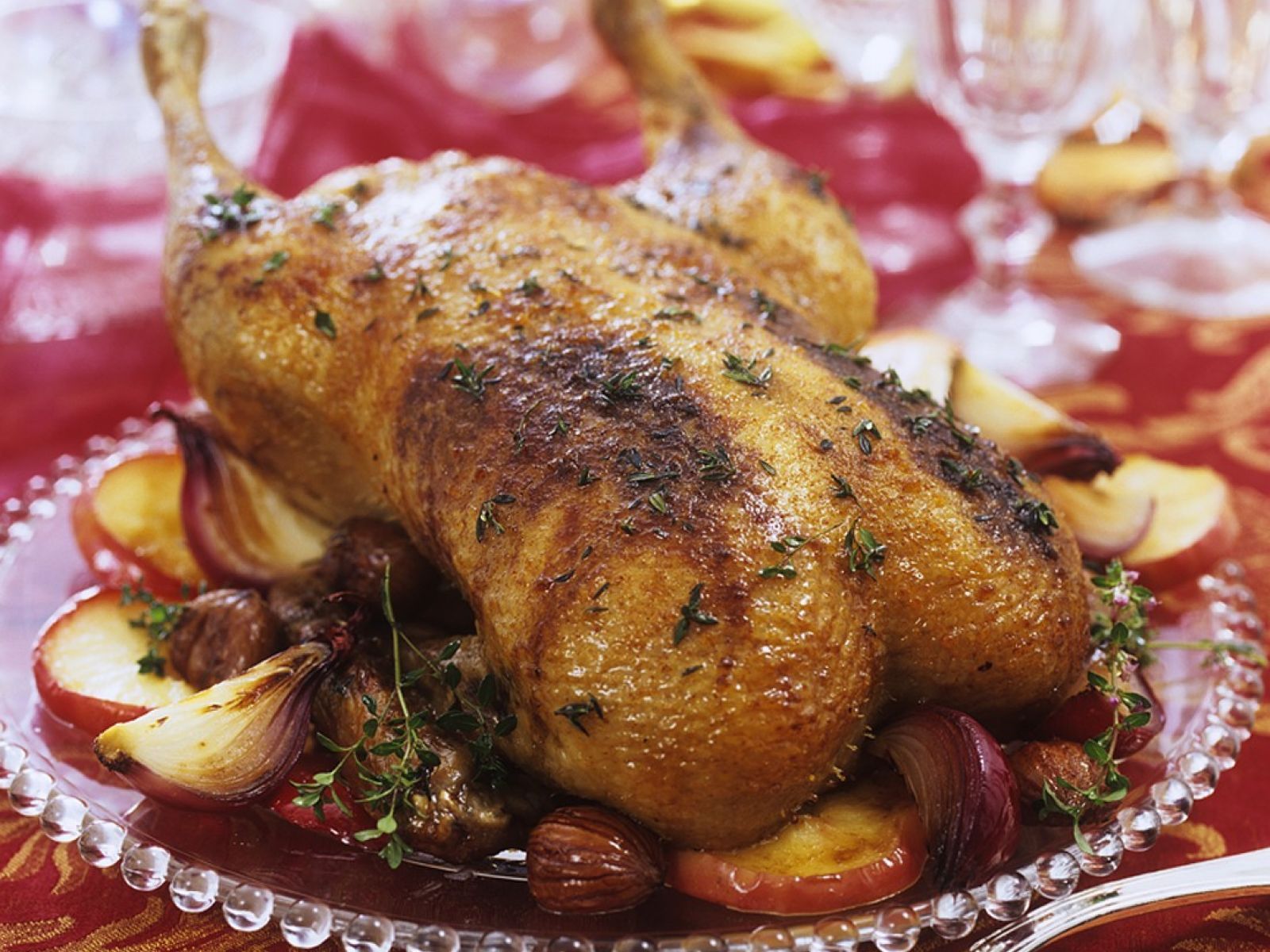 Качка з яблуками в духовці Качка з яблуками в духовці