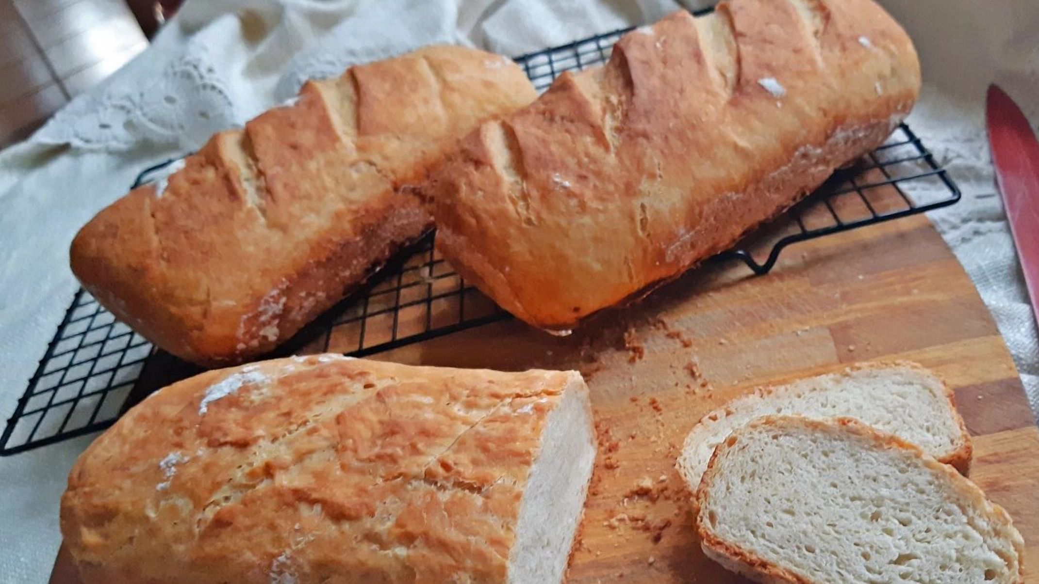 Хліб на розсолі від маринованих огірків: рецепт