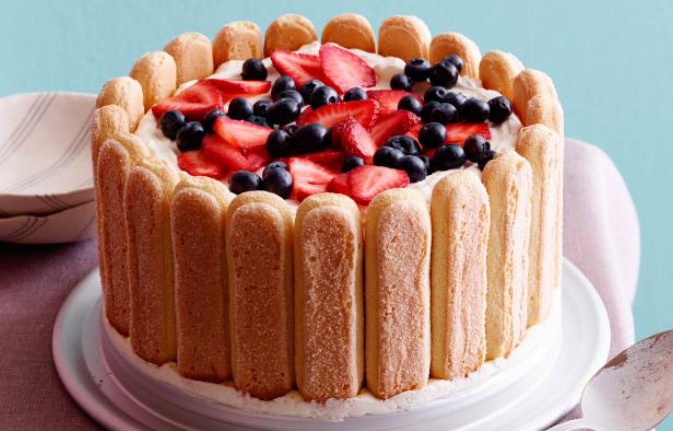 Торт малиновый тирамису. Торт малиновый тирамису.