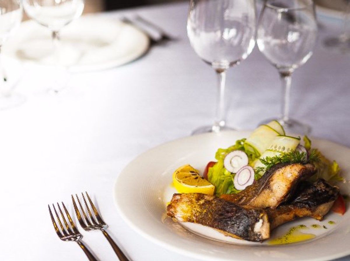 Картофель тушеный с карпом Картофель тушеный с карпом