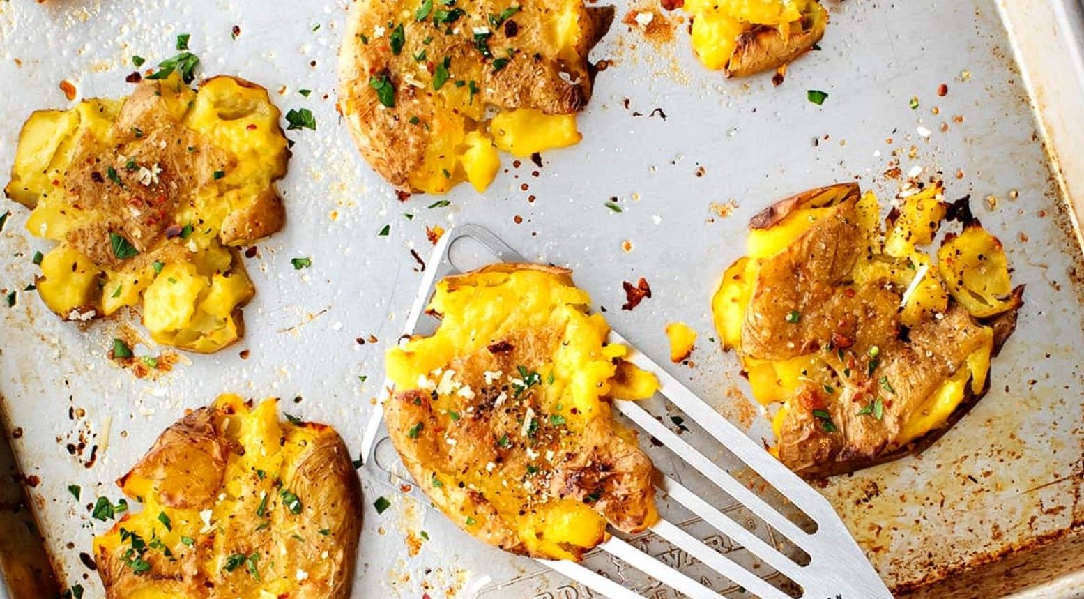 Запеченный картофель в духовке Запеченный картофель в духовке