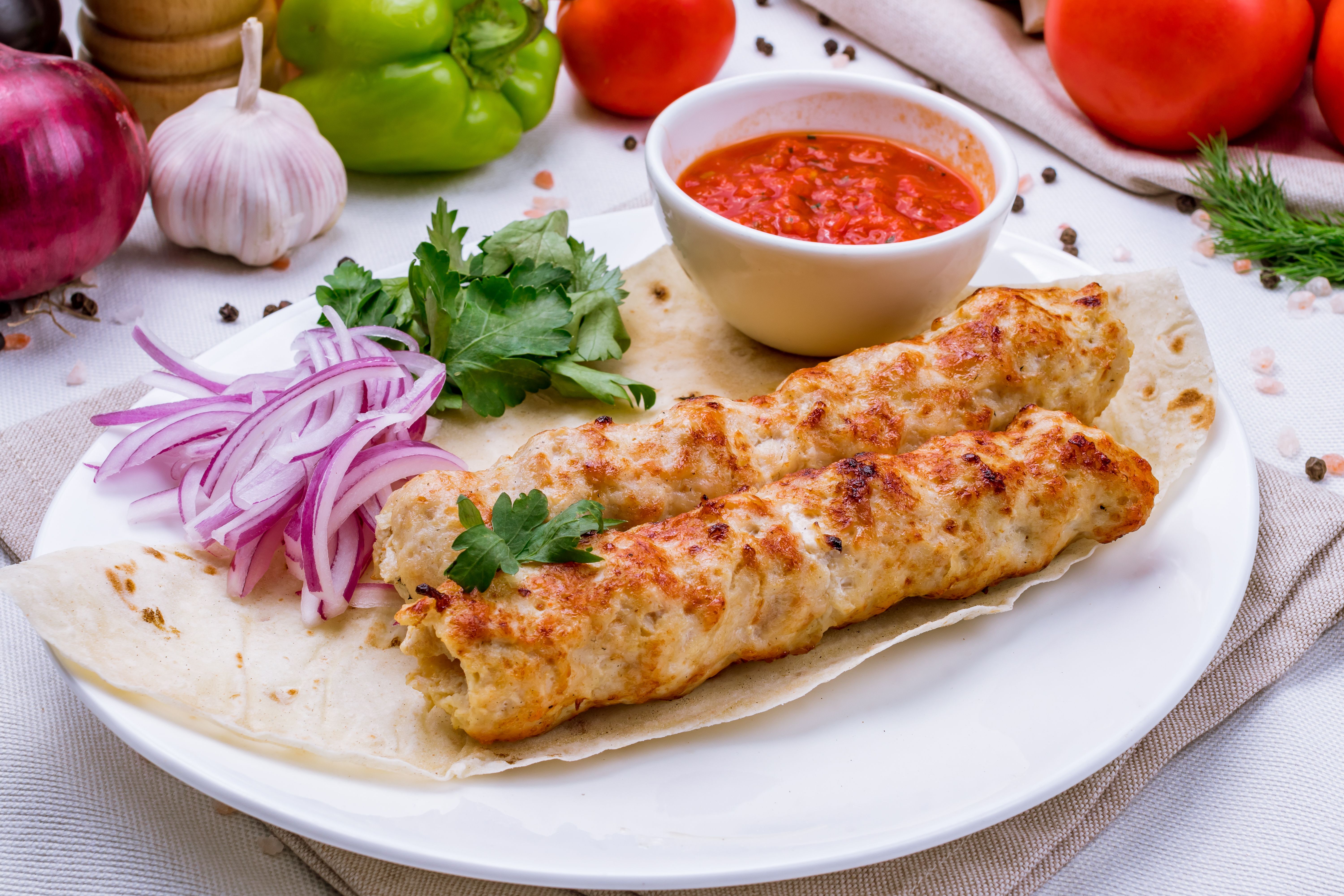 Три вкусных рецепта из курицы на скорую руку Три вкусных рецепта из курицы на скорую руку