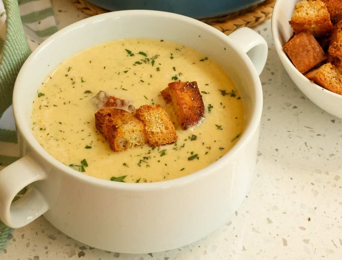 Как приготовить сырный крем суп: простой и вкусный рецепт