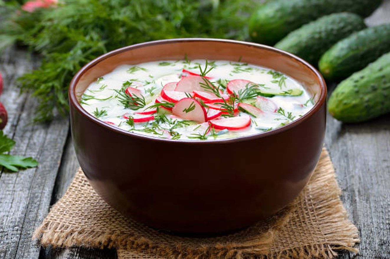 Окрошка с курицей Окрошка с курицей