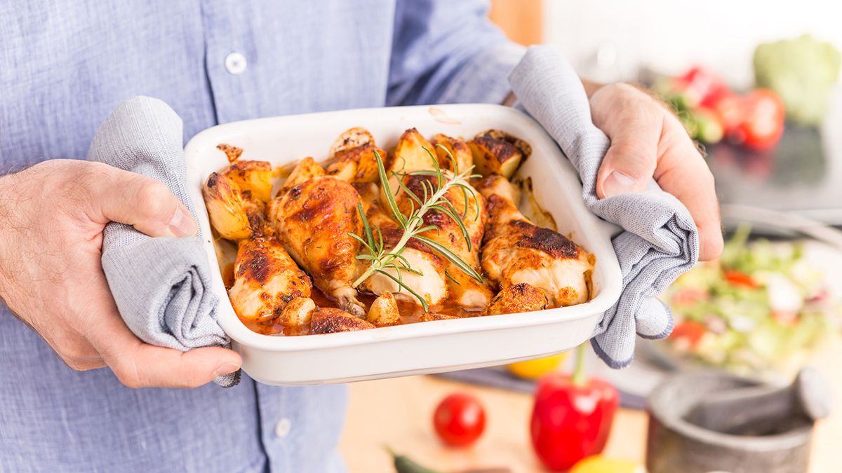 Готовят по всему миру: как куриное мясо стало основой многих блюд в разных кухнях Готовят по всему миру: как куриное мясо стало основой многих блюд в разных кухнях