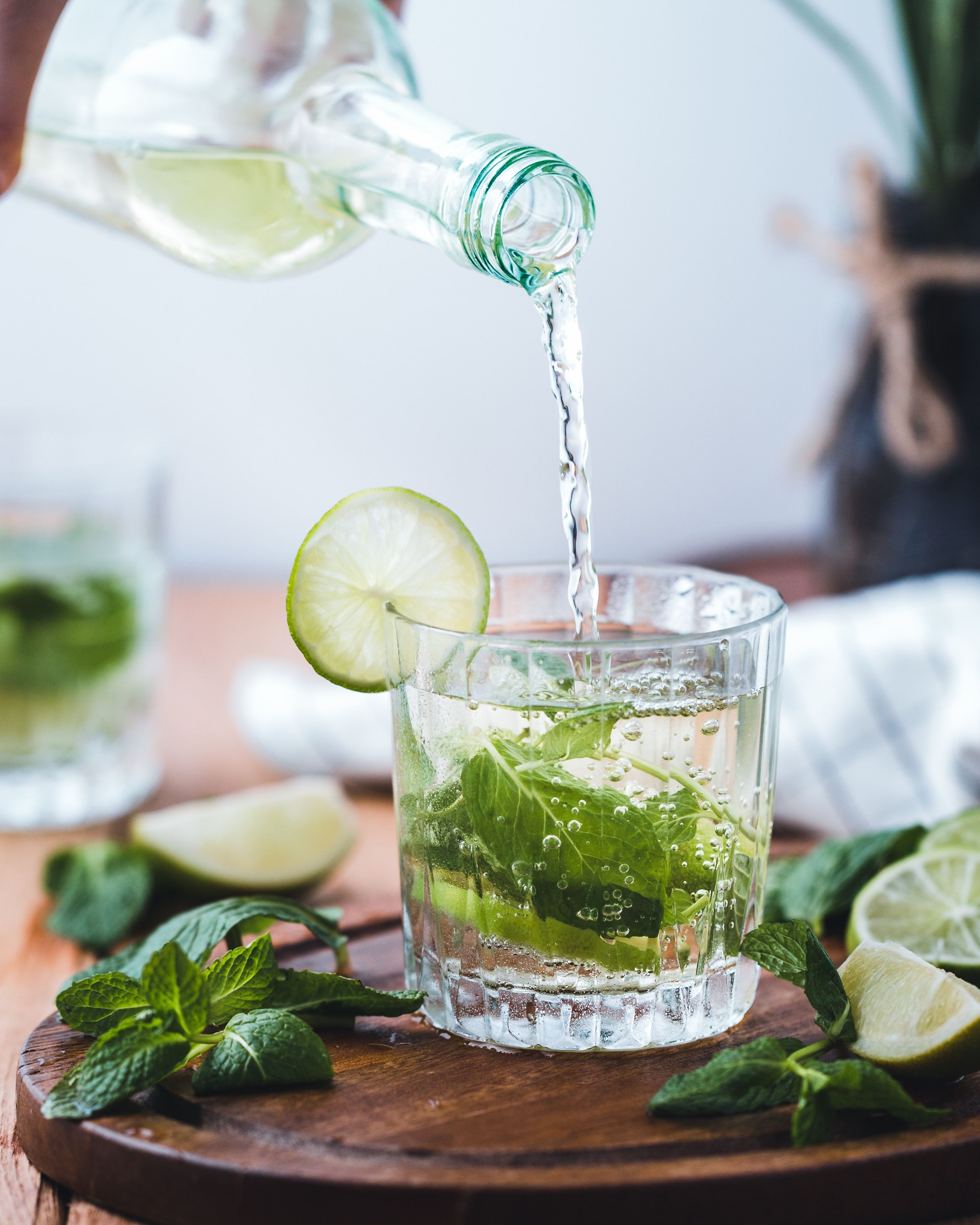 Вода с лимононом и мятой: рецепт