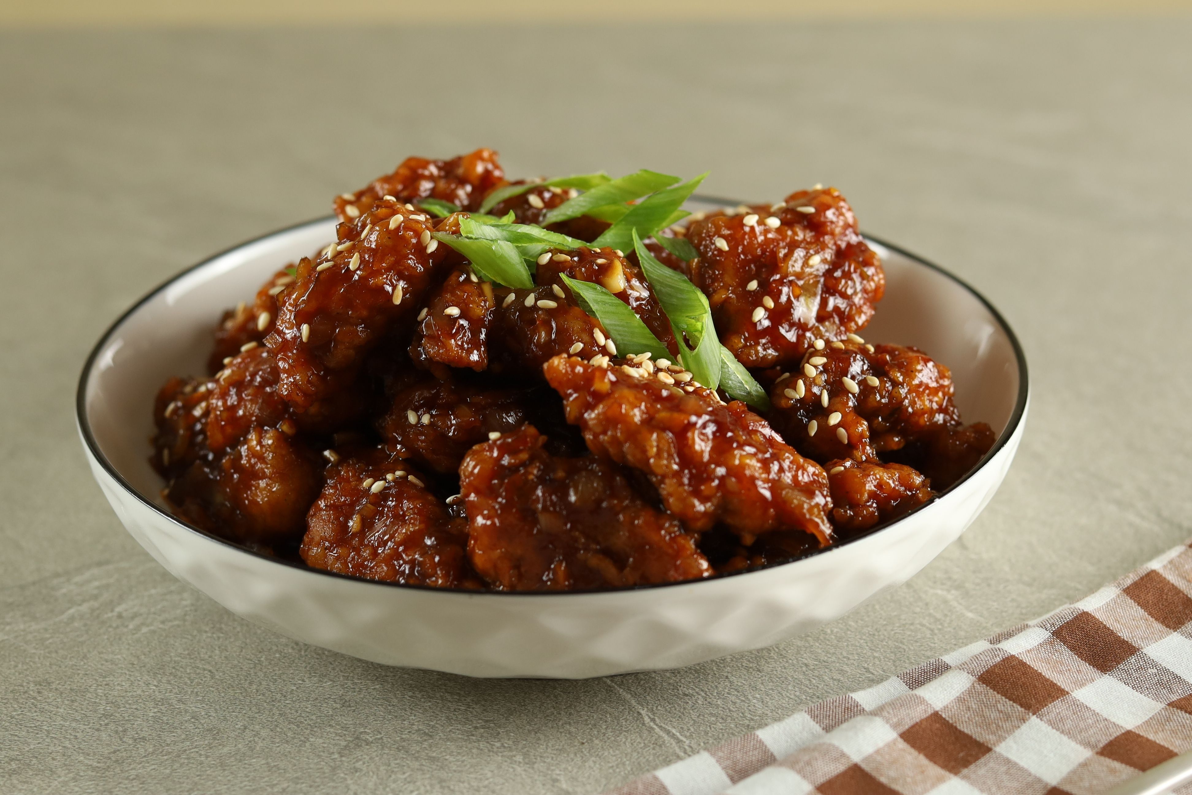 Такого ви ще не куштували курячі стріпси в шоколадному соусі з перцем чилі - 10 июля 2023 - Новости Вкусно Такого ви ще не куштували курячі стріпси в шоколадному соусі з перцем чилі - 10 июля 2023 - Новости Вкусно