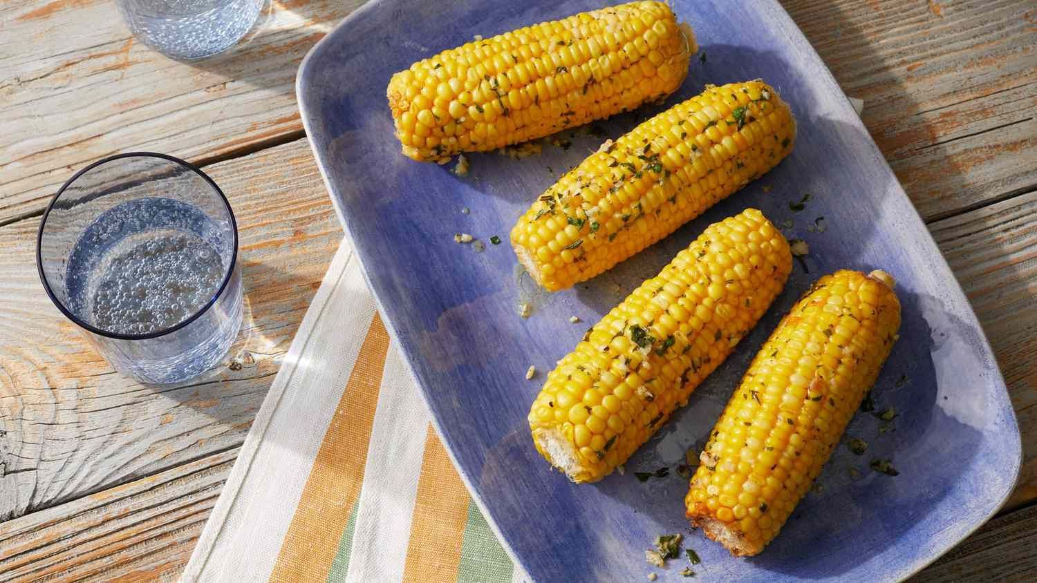Запеченная кукуруза Запеченная кукуруза
