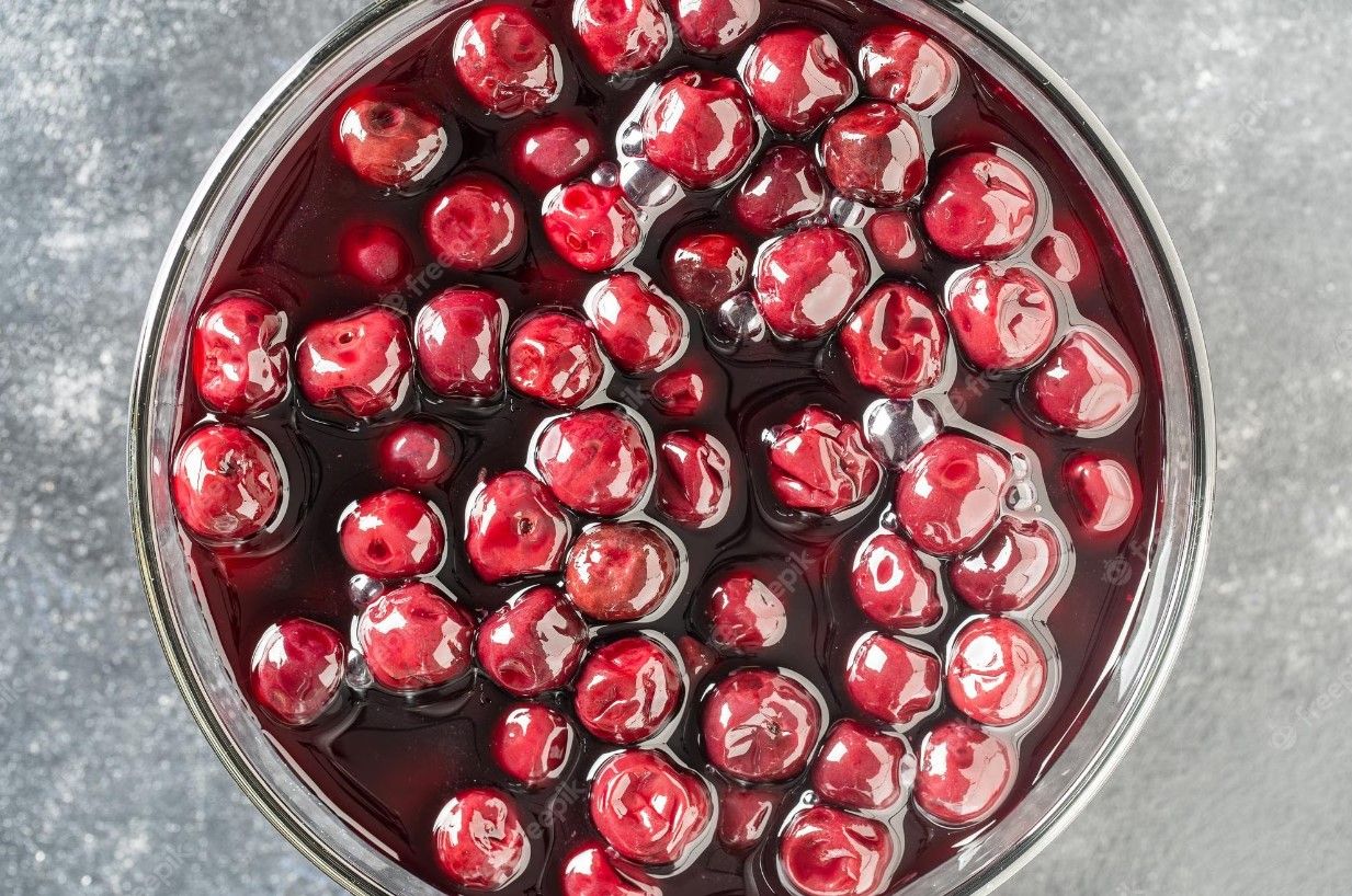 Вишня в собственном соку Вишня в собственном соку