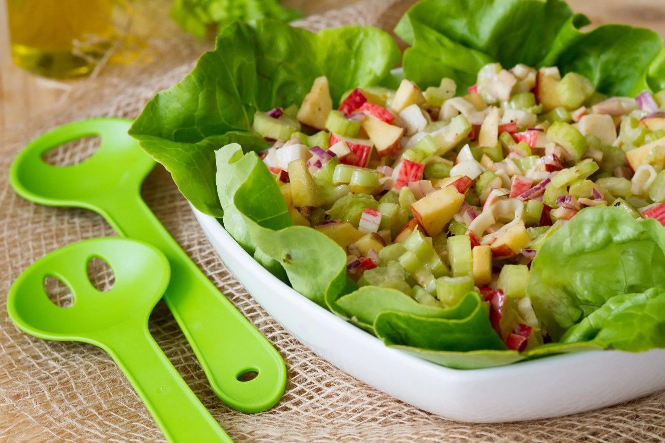 Салат з крабовими паличками Салат з крабовими паличками