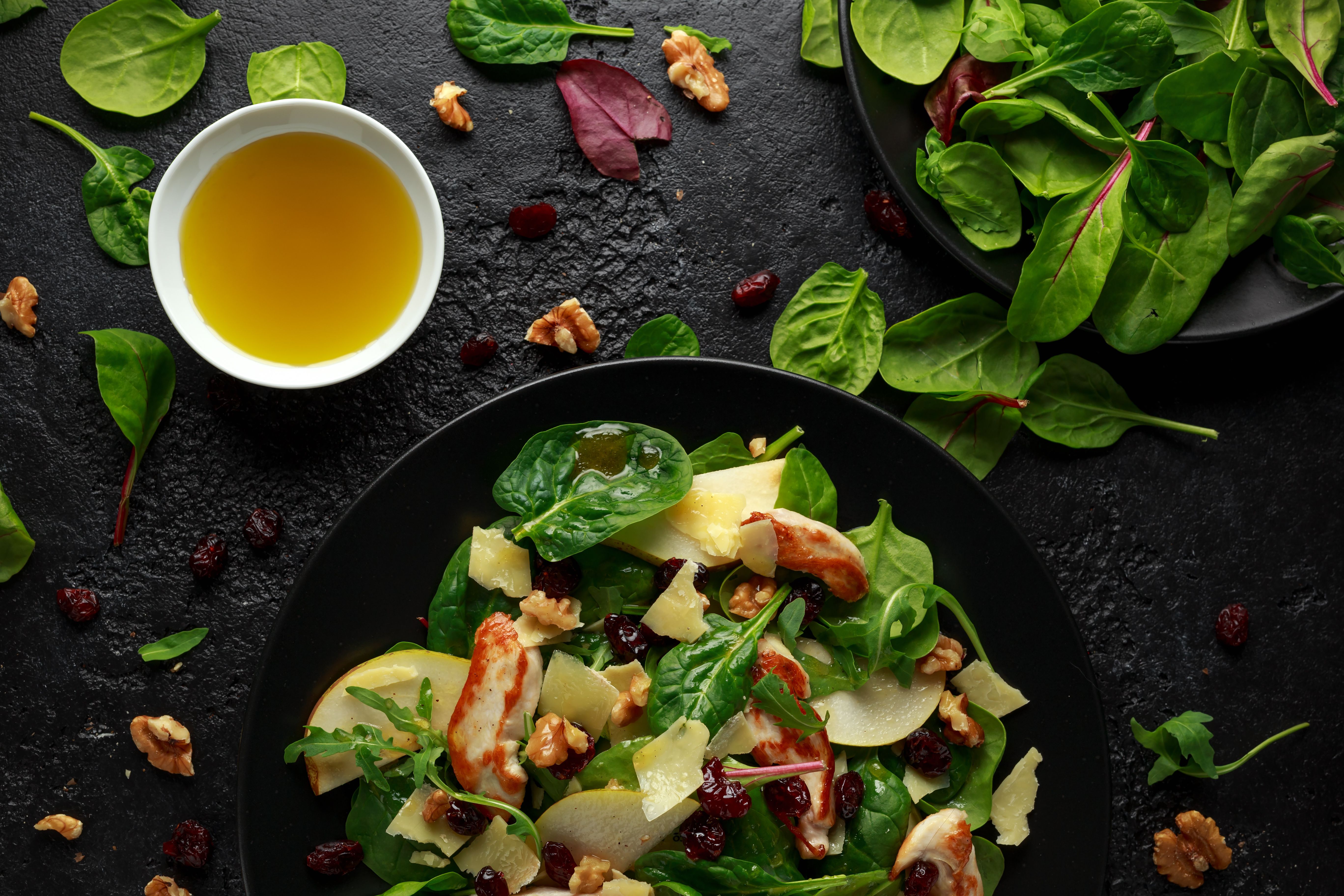 Салат с куриными стрипсами Салат с куриными стрипсами