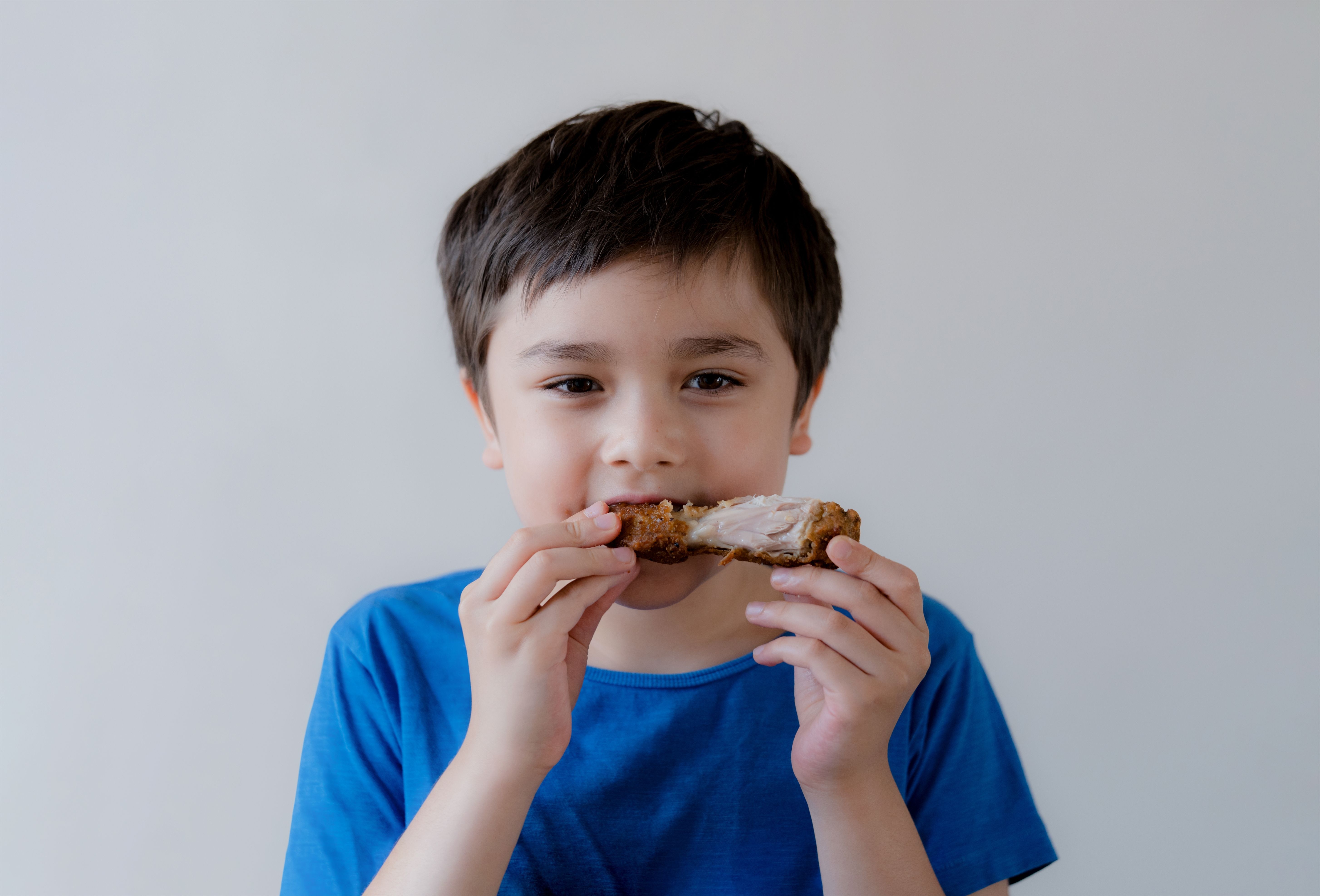 Лучший выбор для школьников  как вкусно накормить ребенка во время активных будней - Новости Вкусно