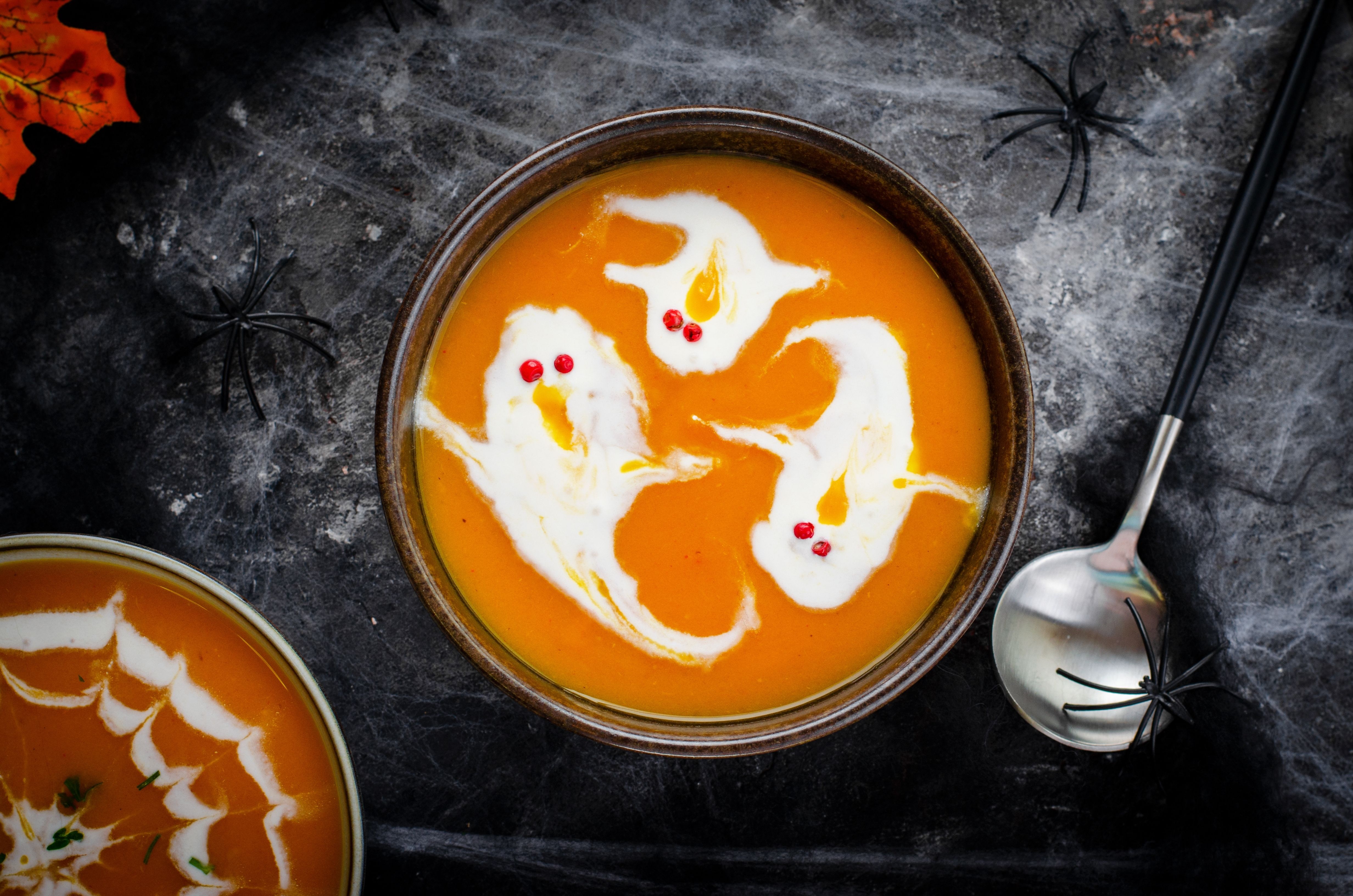 Тыквенный крем-суп на Хэллоуин