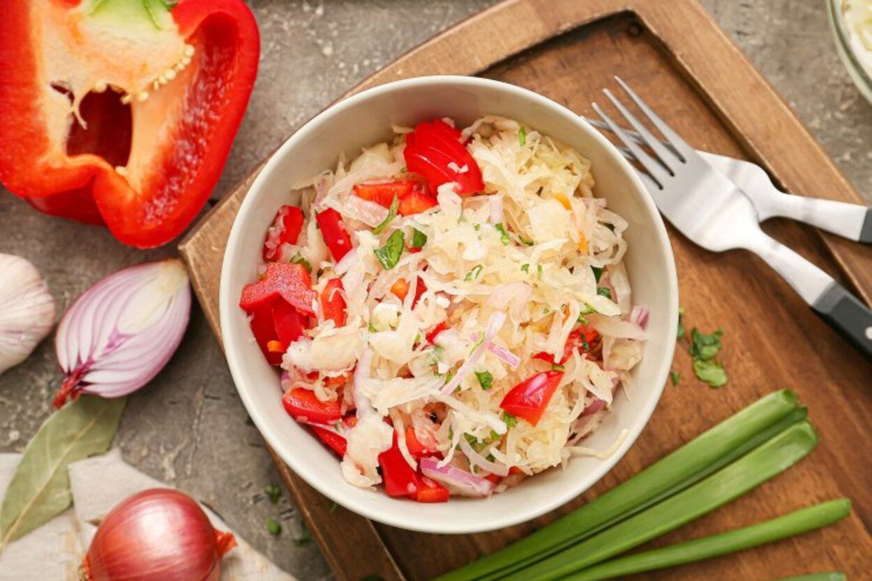 Маринована капуста з солодким перцем - приготуйте за перевіреним рецептом - Новини Смачно Маринована капуста з солодким перцем - приготуйте за перевіреним рецептом - Новини Смачно