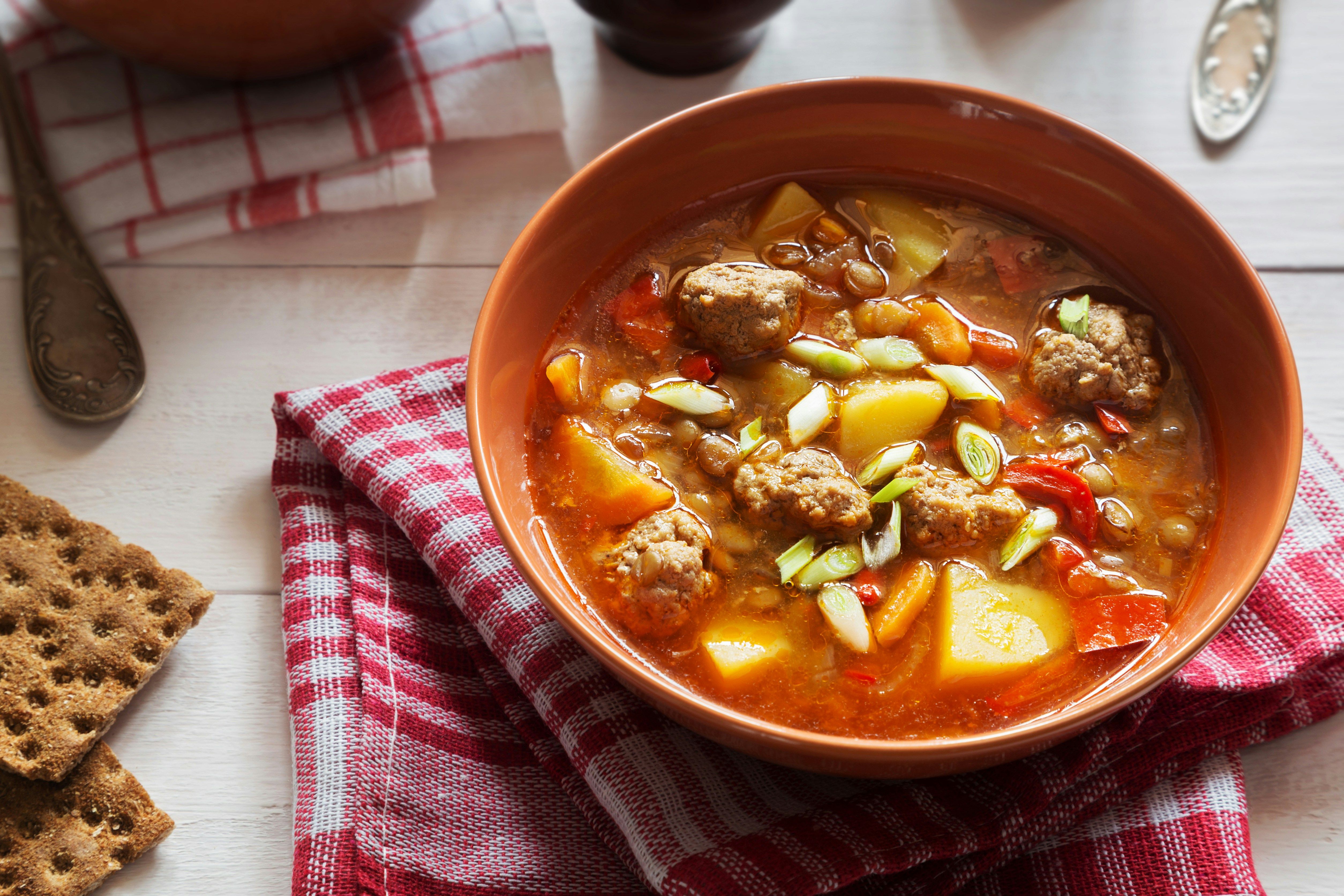 Как готовить суп с фрикадельками - пошаговый рецепт вкусного первого блюда - Новости Вкусно