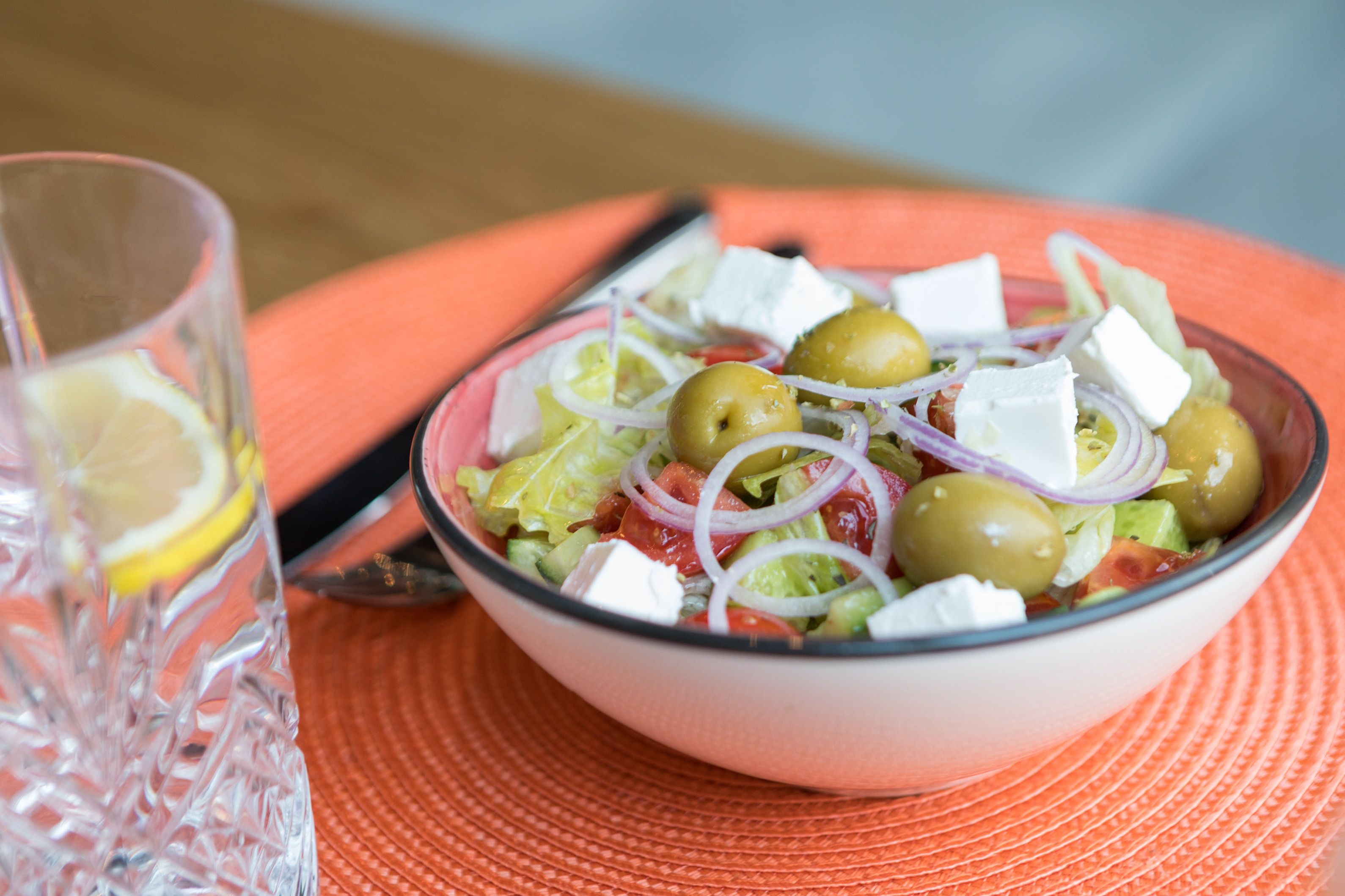 Класичний Грецький салат на Новий рік і Різдво - приготуйте за традиційним рецептом - Новини Смачно