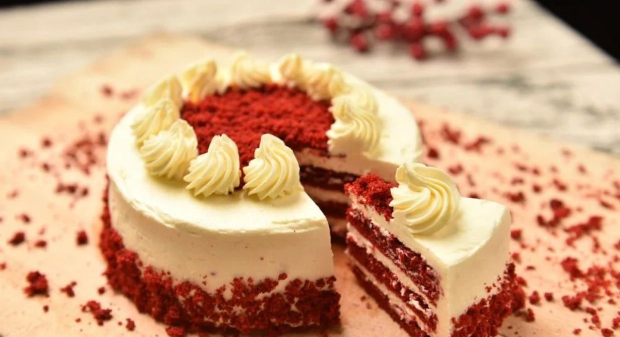 Рецепт торта Червоний оксамит - приготуйте американський десерт на Новий рік - Новини Смачно