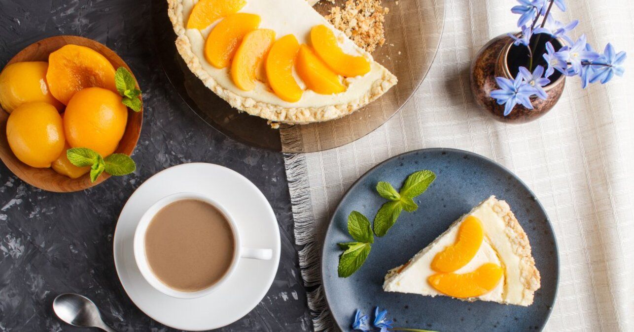 Сирник люблять ледь не Сирник з персиками - приготуйте смачний десерт на Новий рік - перевірений рецепт - Новини Смачно
