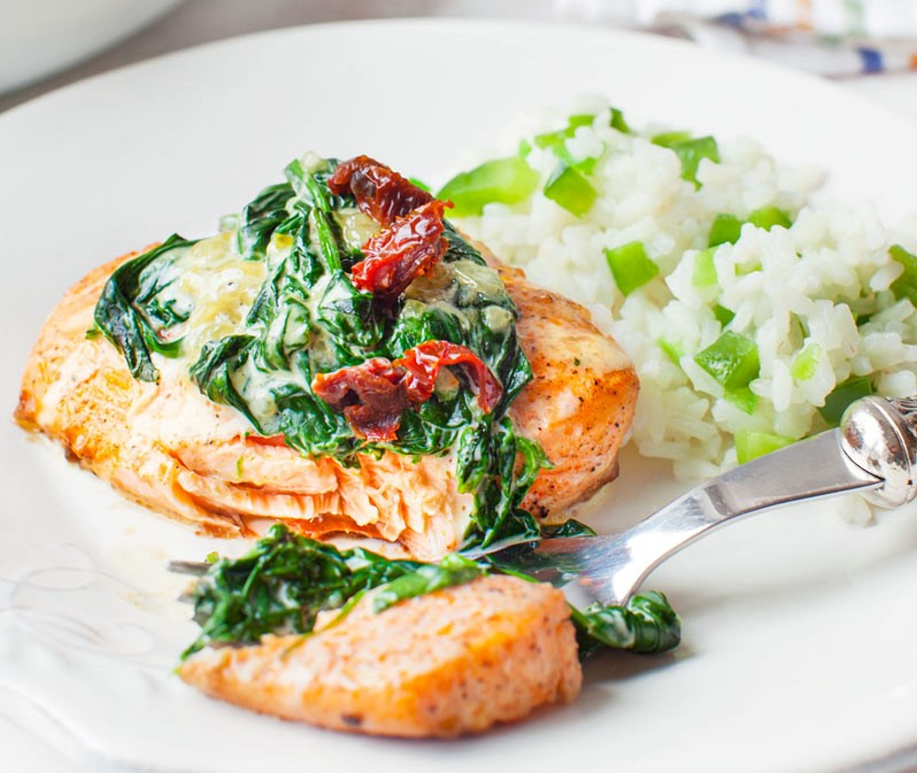Лосось зі шпинатом: рецепт Лосось зі шпинатом: рецепт