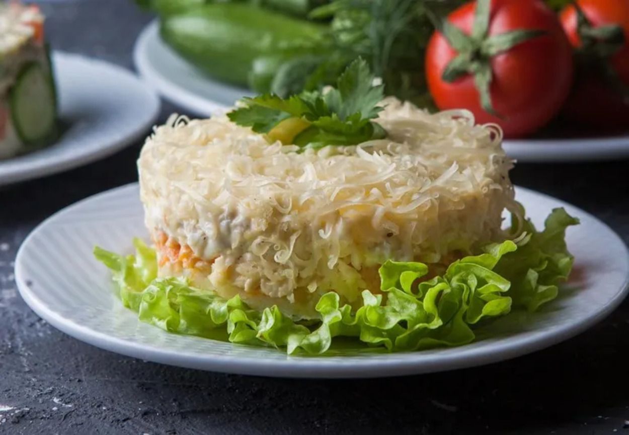 Салат Мімоза - приготуйте смачний салат на Новий рік - простий рецепт - Новини Смачно