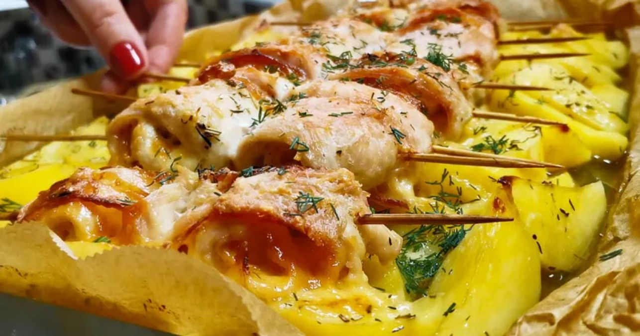 Что приготовить на ужин - простой рецепт запеканки из картофеля и курицы - Новости Вкусно