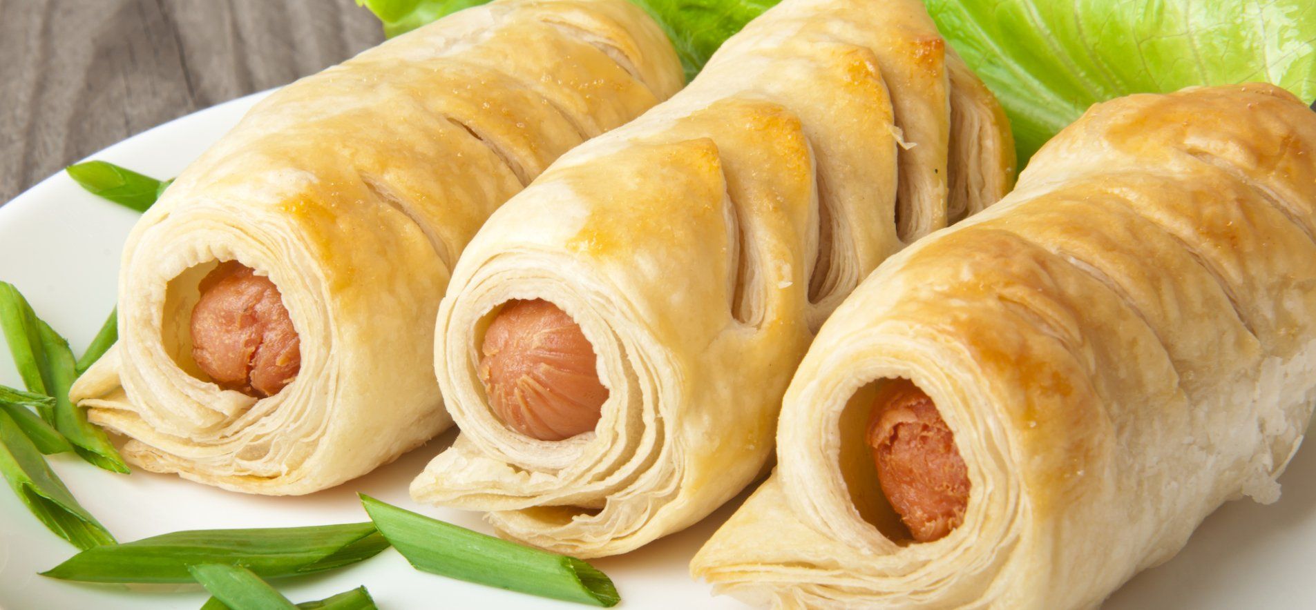 Сосиска в тесте - приготовьте на кефире - простой пошаговый рецепт - Новости Сосиска в тесте - приготовьте на кефире - простой пошаговый рецепт - Новости